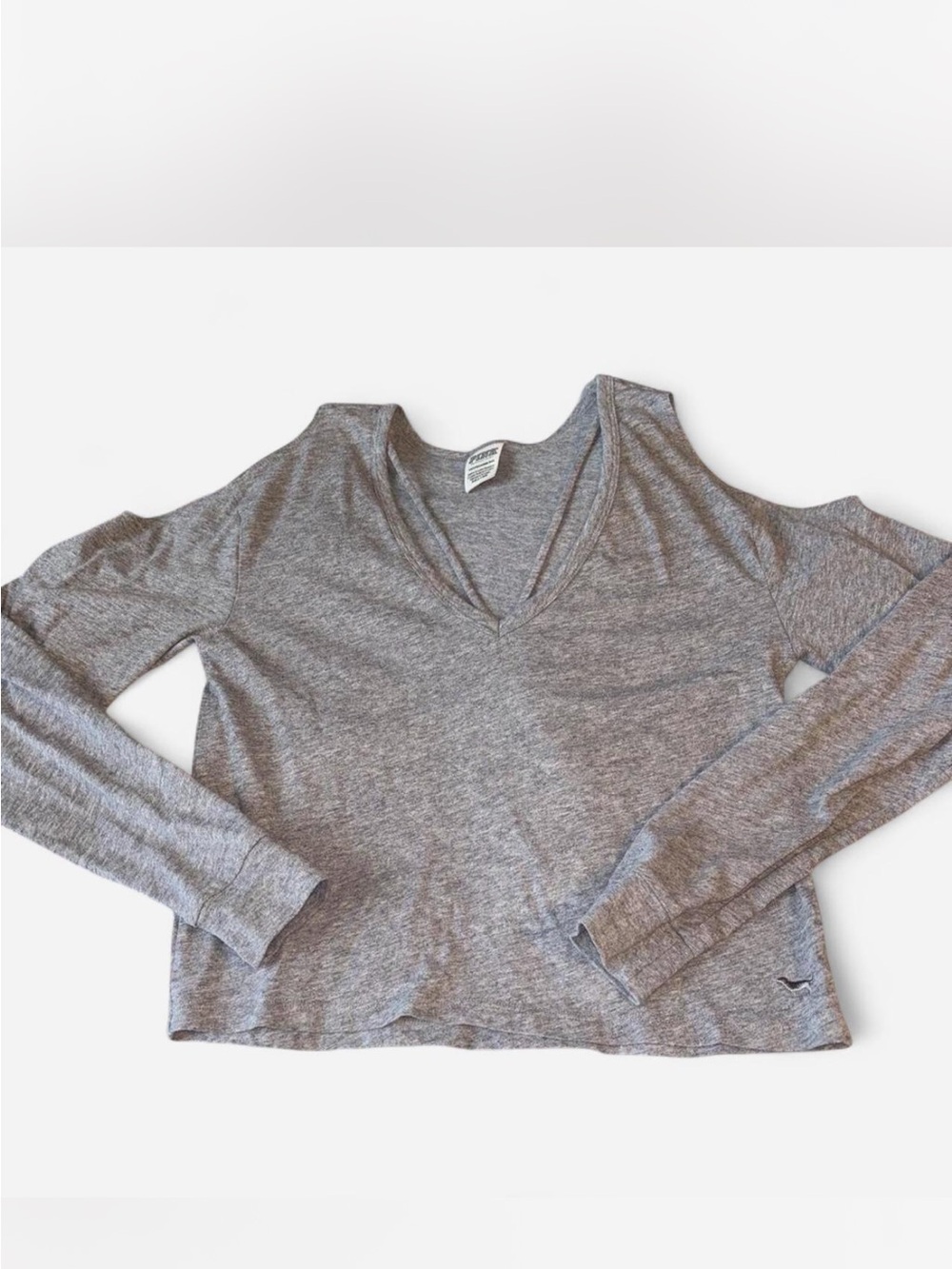 PINK Victoria's Secret Gray V-Neck Cold-Shoulder Long Sleeve Top